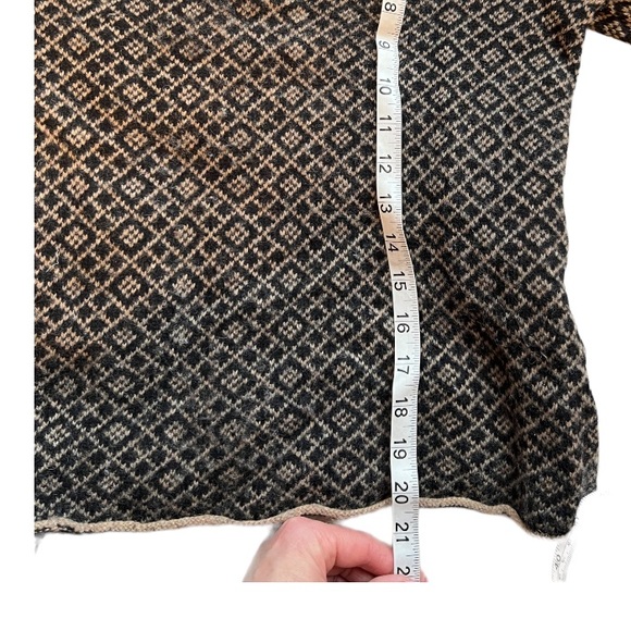 Eddie Bauer Lamb wool sweater/turtleneck with front buttons - Picture 8 of 10